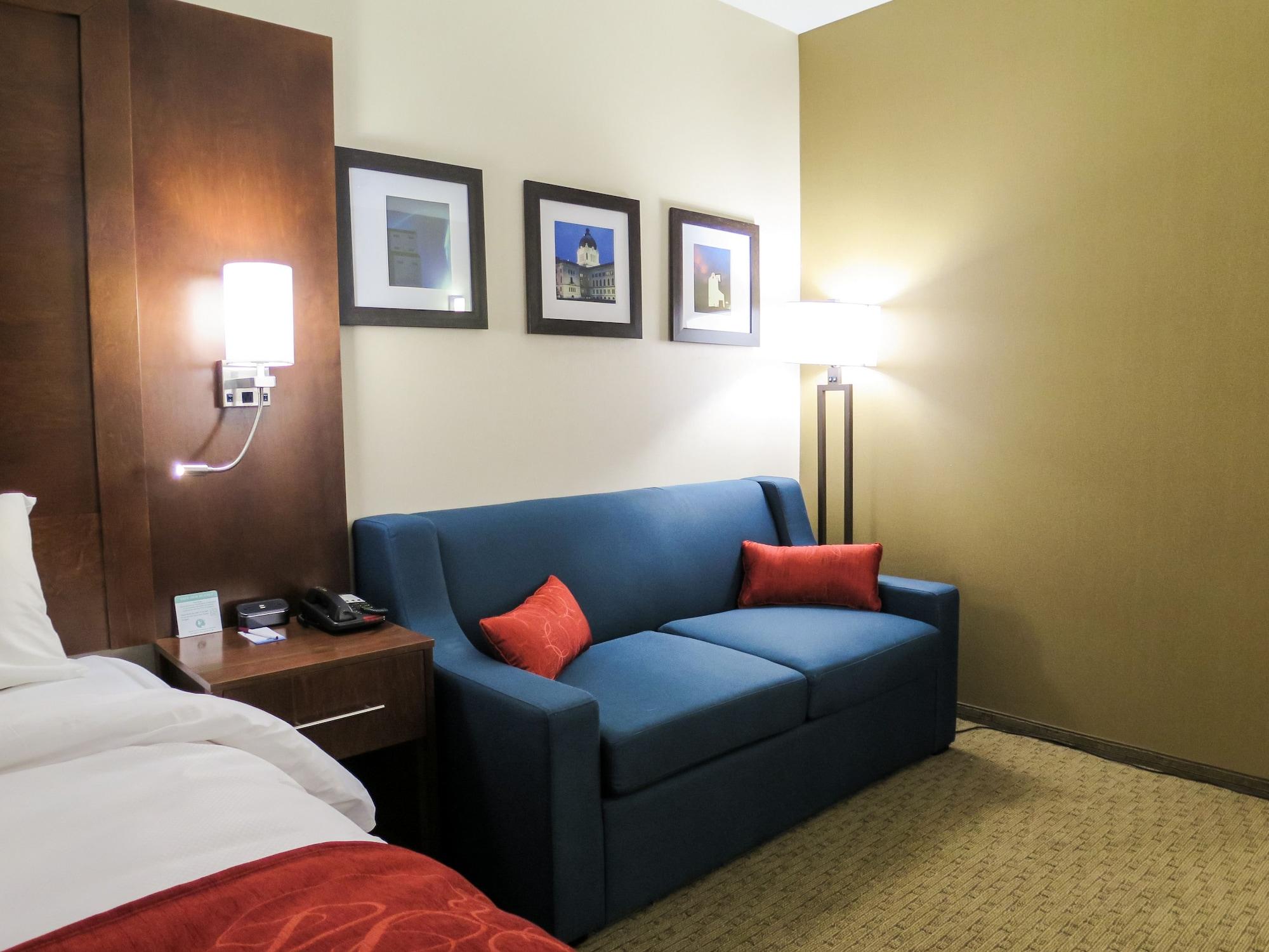 Comfort Suites Regina Ngoại thất bức ảnh