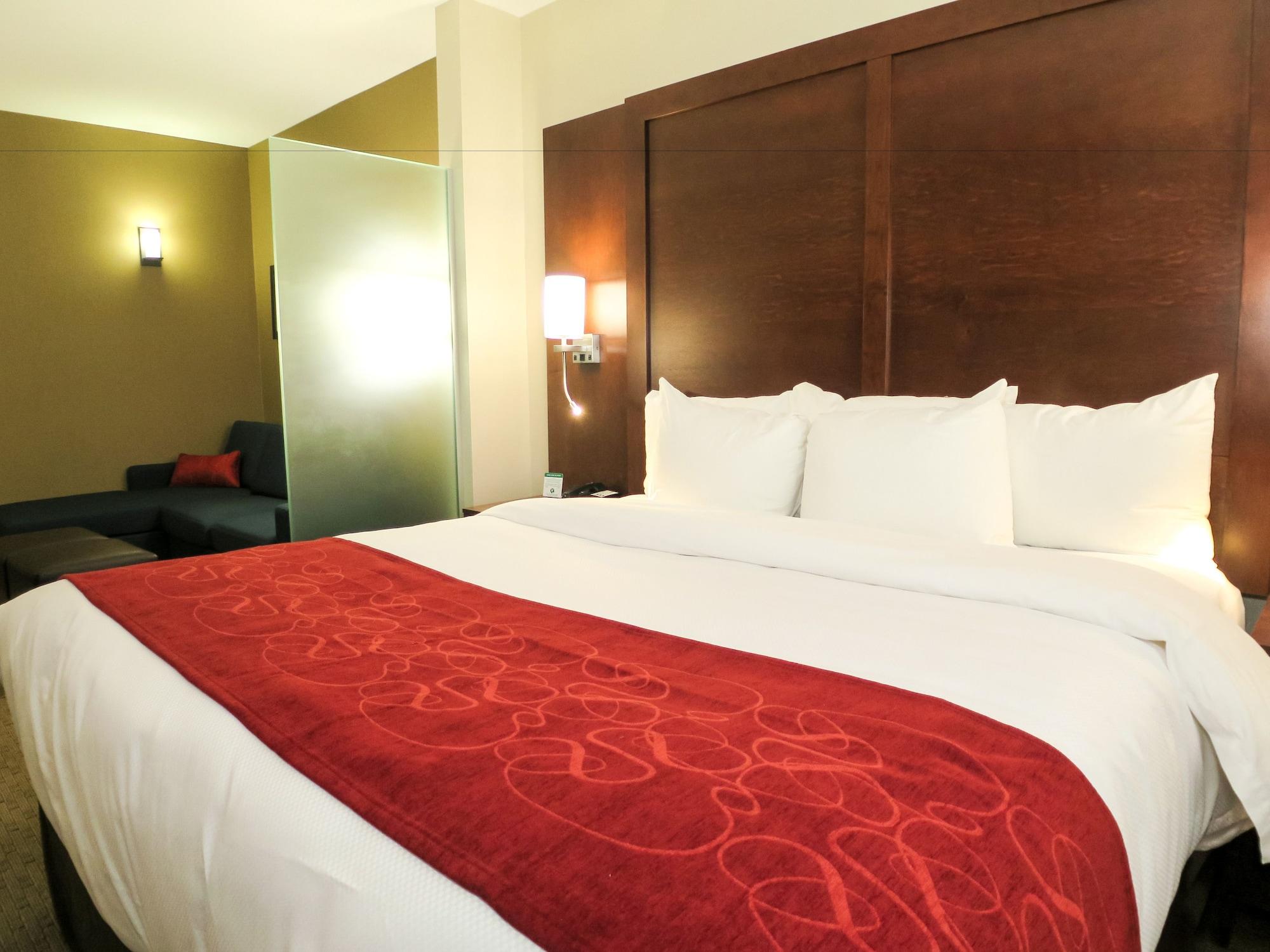 Comfort Suites Regina Ngoại thất bức ảnh