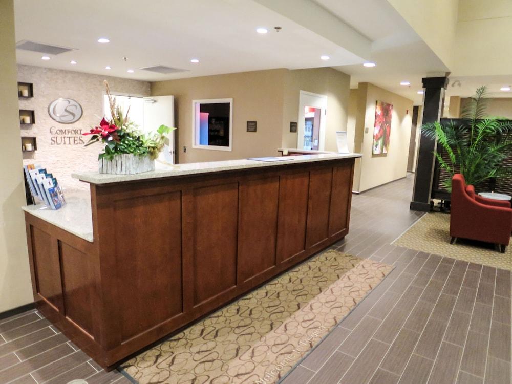 Comfort Suites Regina Ngoại thất bức ảnh