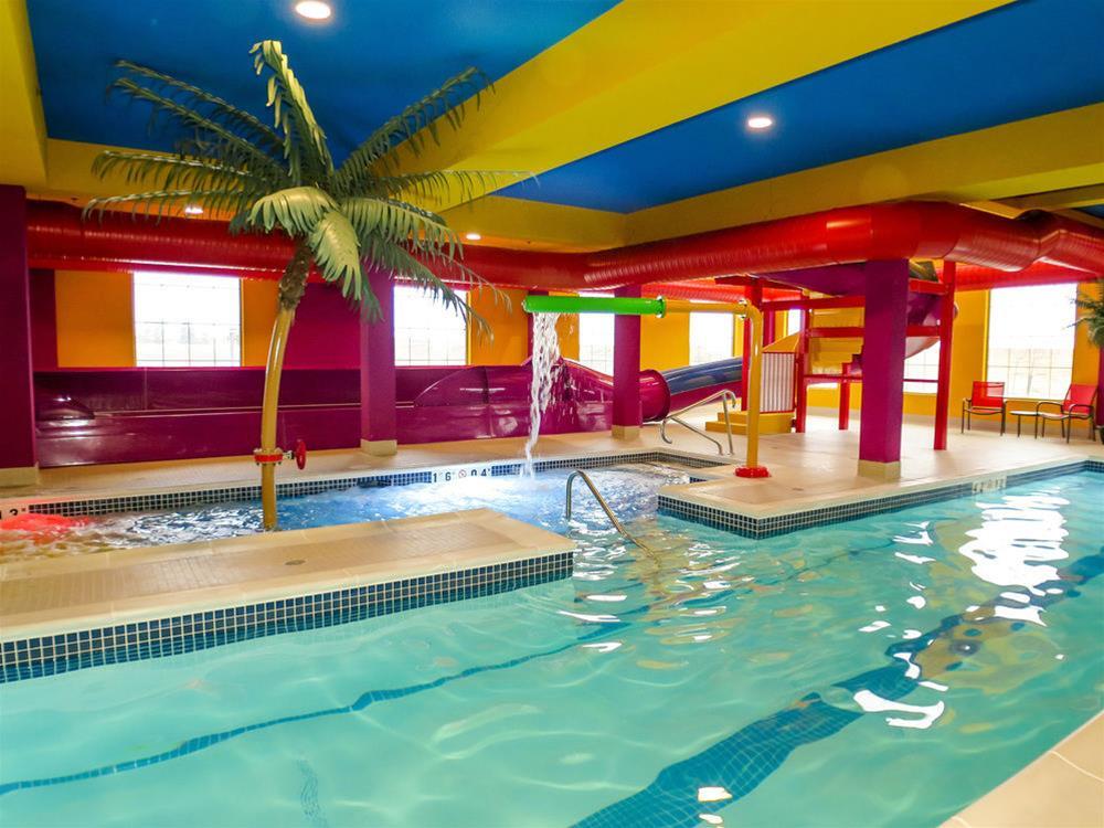 Comfort Suites Regina Ngoại thất bức ảnh