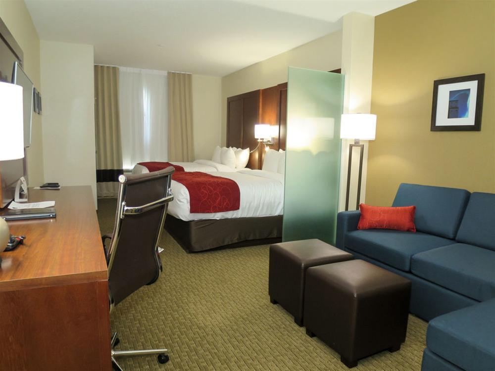 Comfort Suites Regina Ngoại thất bức ảnh