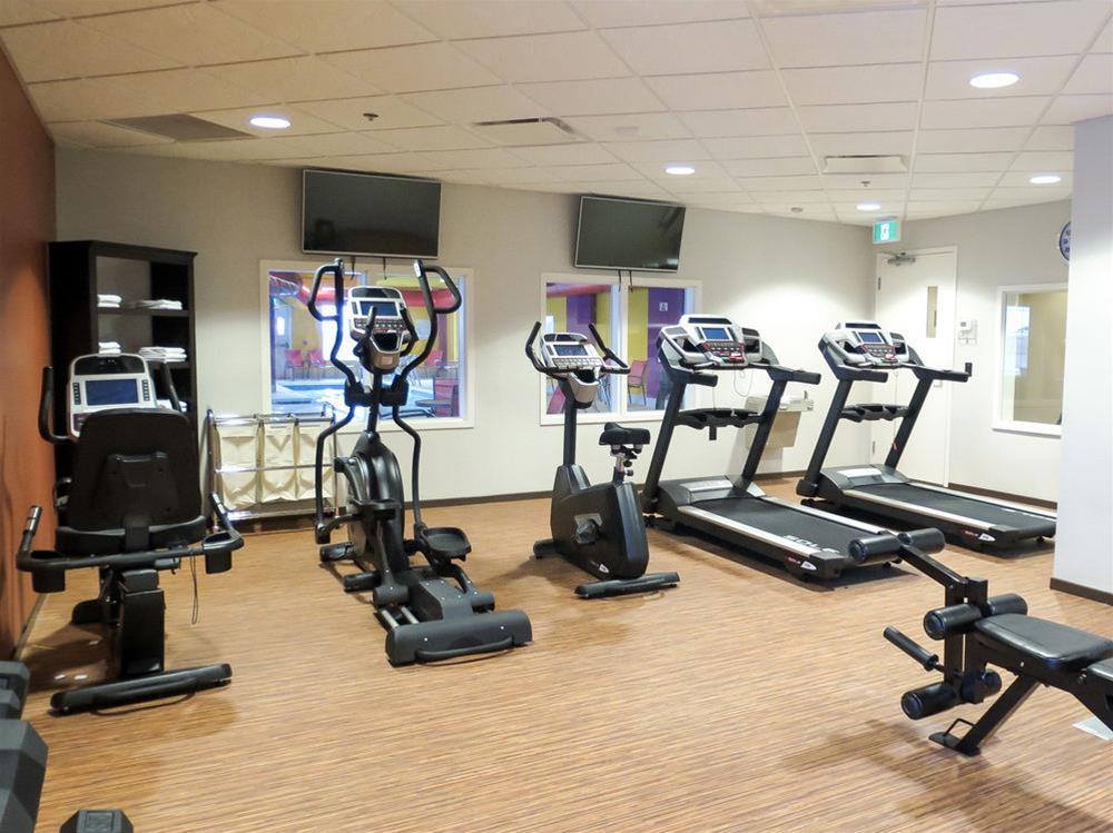 Comfort Suites Regina Ngoại thất bức ảnh