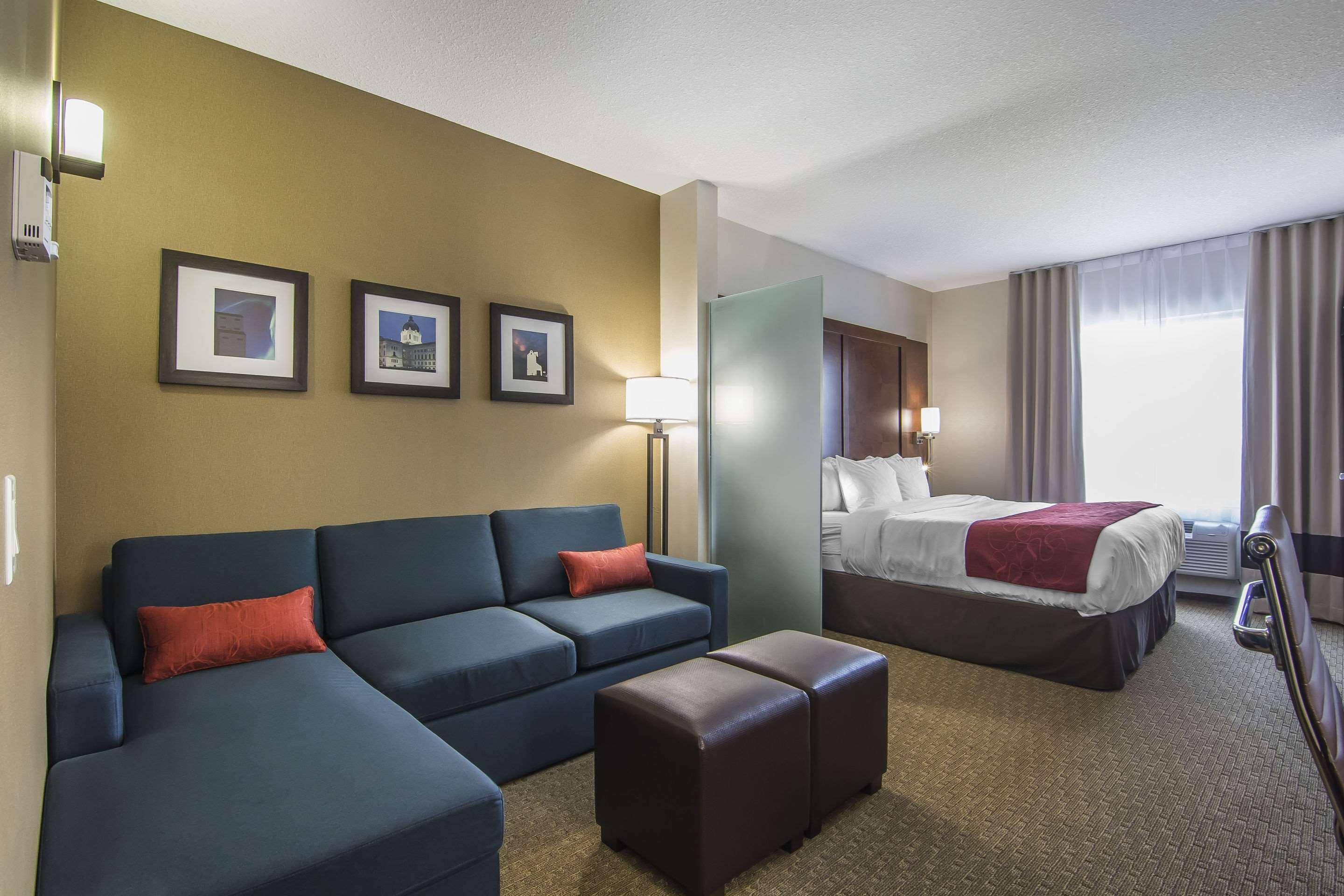 Comfort Suites Regina Ngoại thất bức ảnh