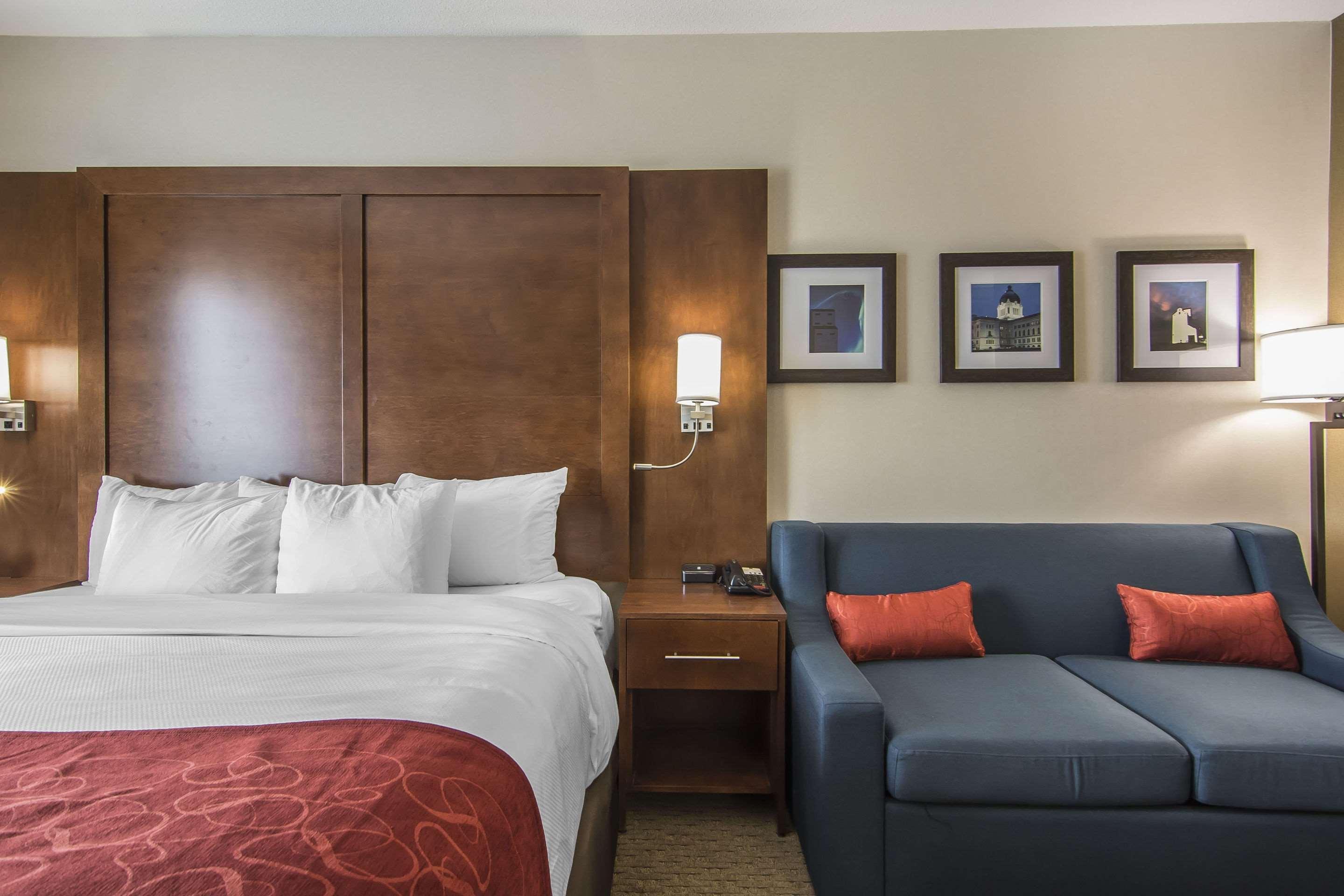 Comfort Suites Regina Ngoại thất bức ảnh